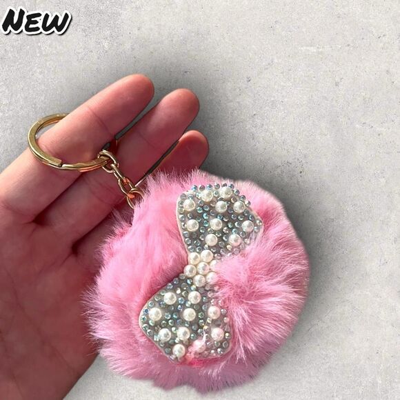 New Pink Faux Fur Bow Keychain Charm – Pearl & Rhinestone Bling - Picture 3 of 5